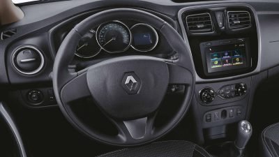 renault-sandero-stepway-interior-3.jpg.ximg.l_4_m.smart